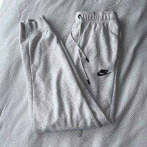 Nike Joggers